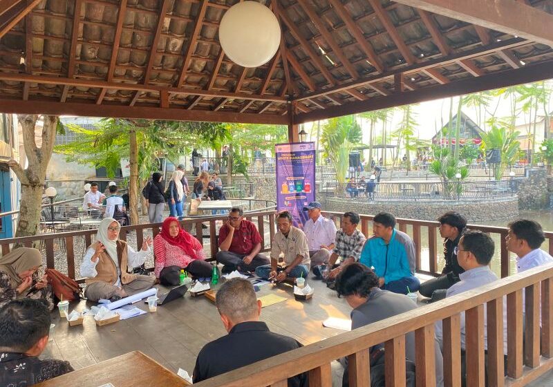  Aqua Cianjur Merintis Kolaborasi Pengelolaan Sampah Berkelanjutan Melalui Penguatan Forum Bank Sampah-TPS3R Kabupaten Cianjur